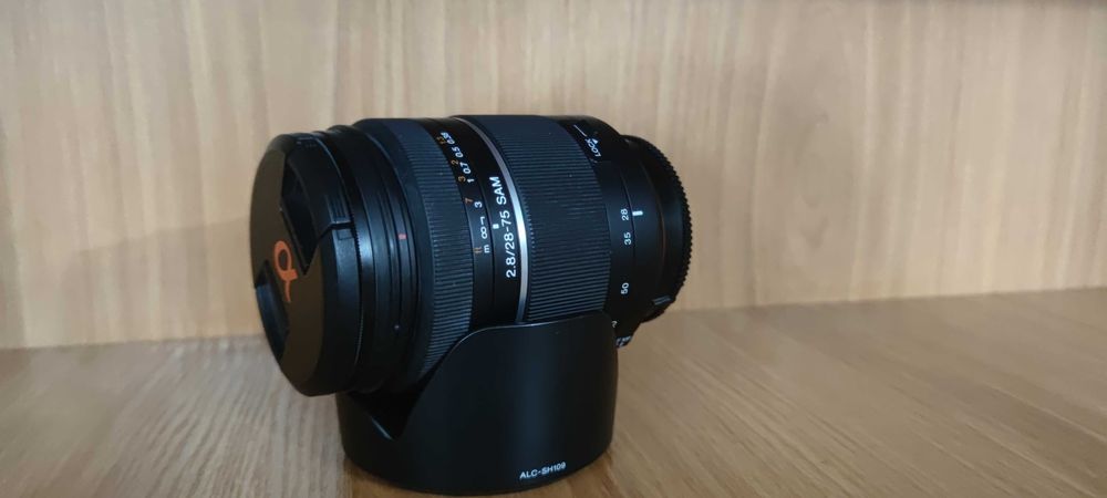 Об'єктив Sony 28-75mm f/2.8 SAM (SAL2875) + фільтр Hoya Pro1 Digital