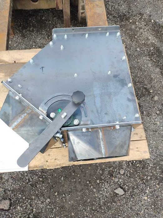 Rozdzielacze do zboża, podajniki, redlery