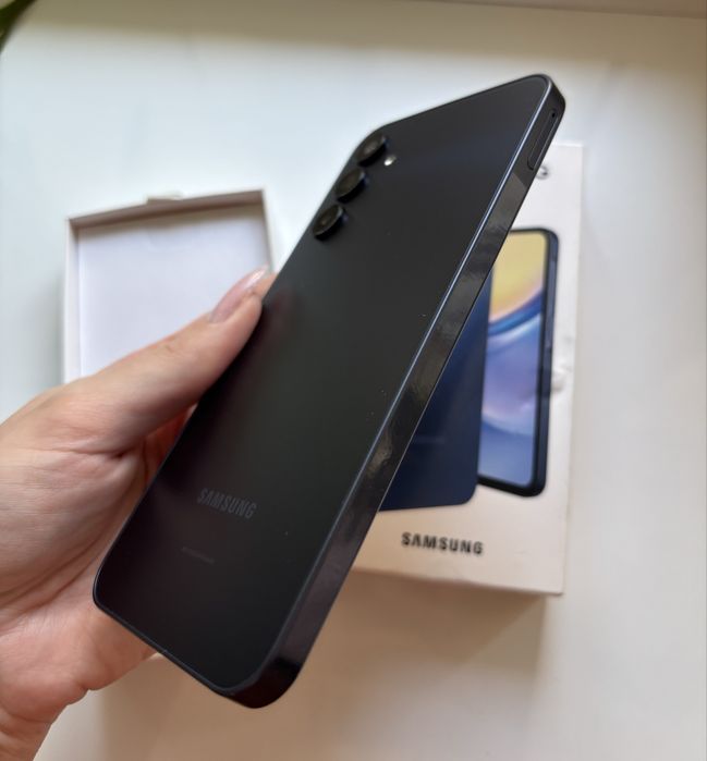 Телефон Samsung Galaxy A15 5G (128 ГБ)