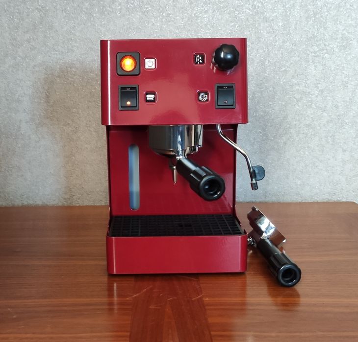 Кофеварка эспрессо, латунный бойлер, идеальное состояние