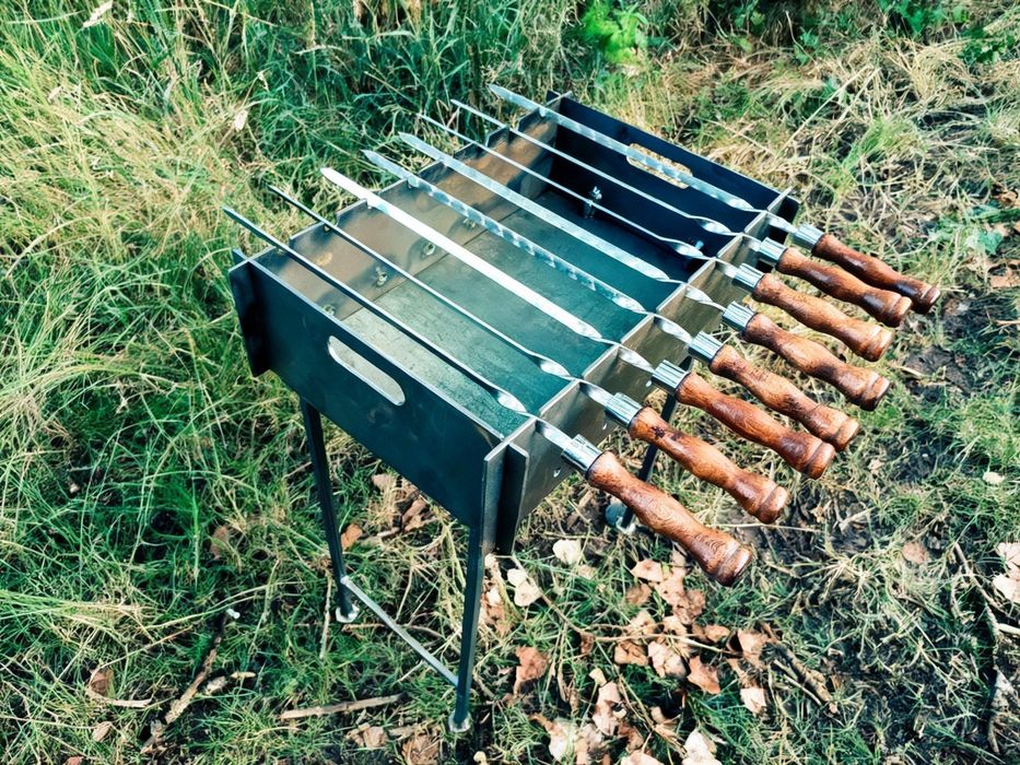 składany grill , 4 mm na 8 szpikulców. Розбірний мангал на 4 мм