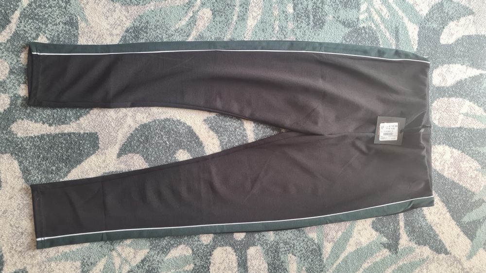 Nowe czarne spodnie xl