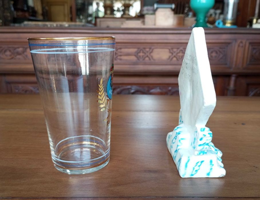 Copo em vidro (1906-56) e Recordação F.C. Porto