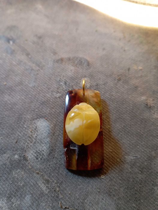 Оберіг натуральний камінь