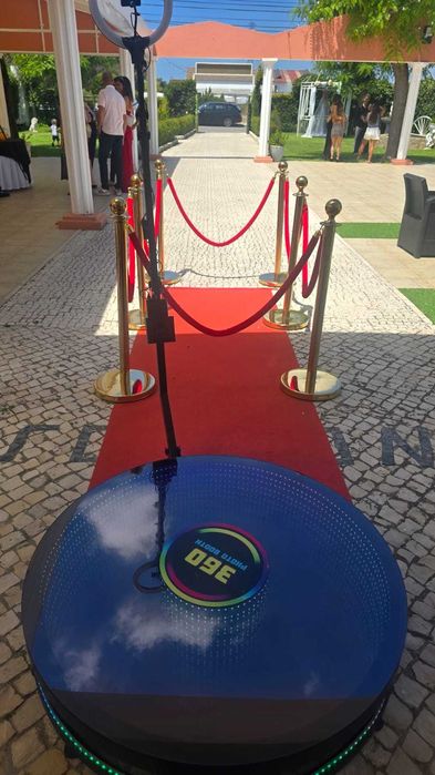 "Serviço de Photobooth, Videobooth 360 e Audio Guest Book para Eventos"