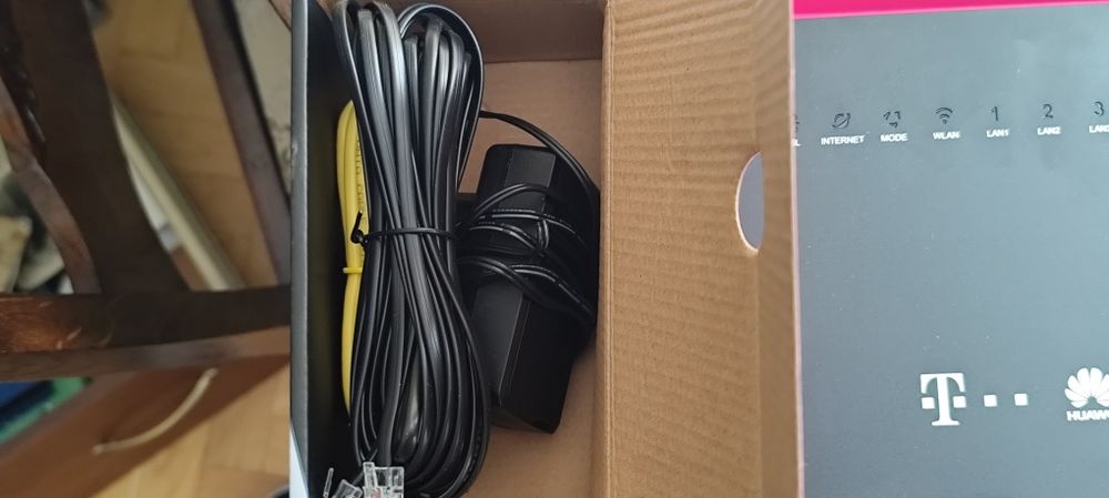 Sprzedam router Huawei