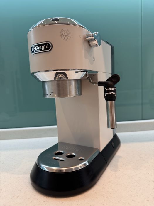 Кавомашина DeLonghi