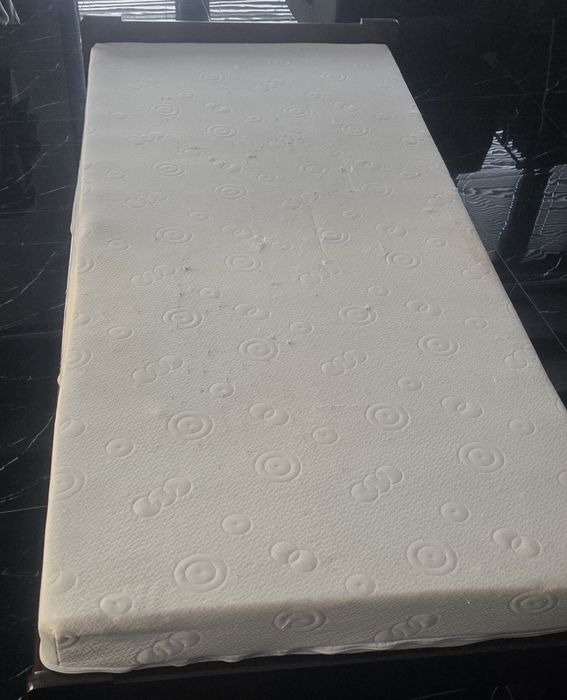 Łóżko 90x200 materac 22 cm czekoladowy brąz