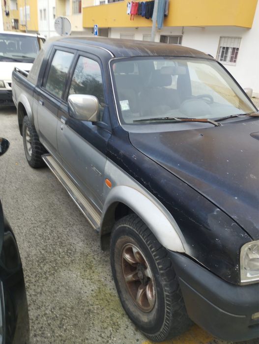 Mitsubishi L200 2.5 TD Strada