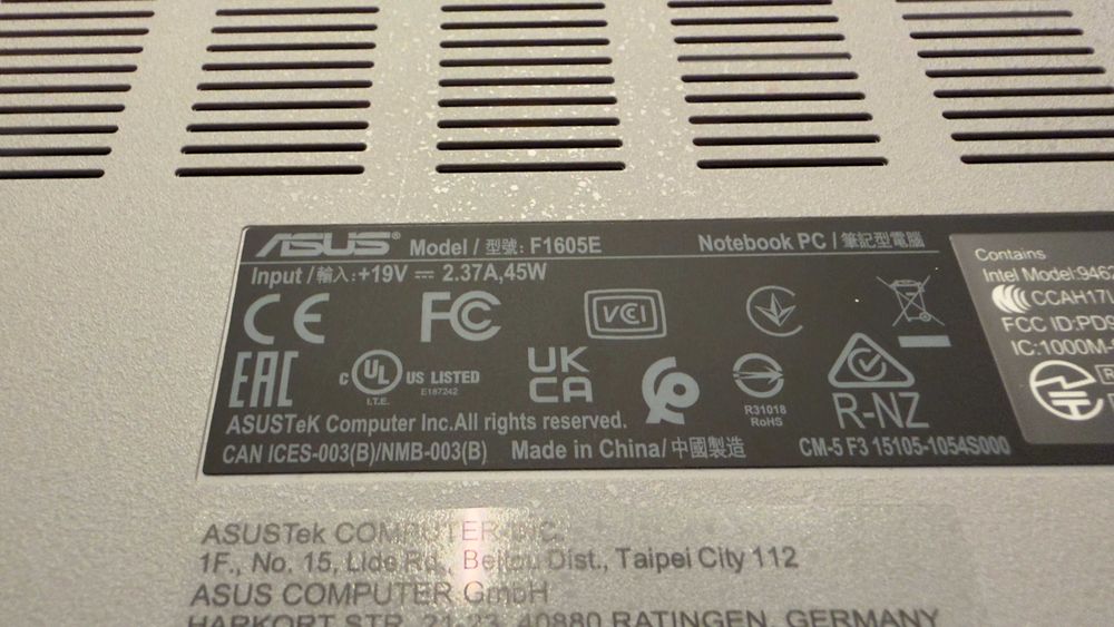 Asus VivoBook F1605EA - i5-1135G7 - 12GB RAM - 500GB SSD - Monitor IPS