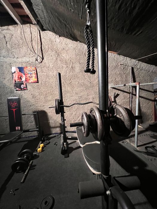 Equipamentos musculação