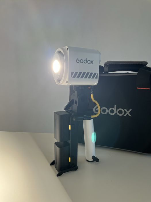 Lampa led Godox ml60bi II