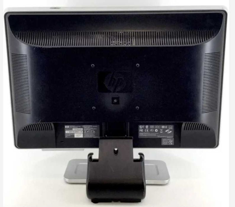 Monitor  HP w2216v LCD widescreen 21,6“ (54.8 cm)