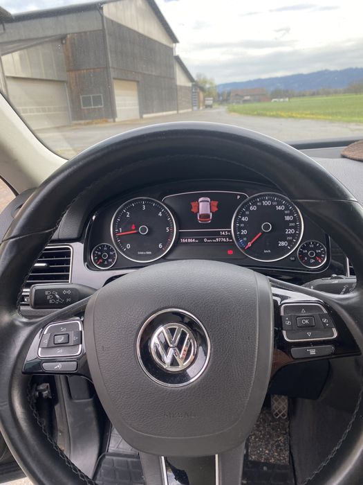 Продається Volkswagen touareg