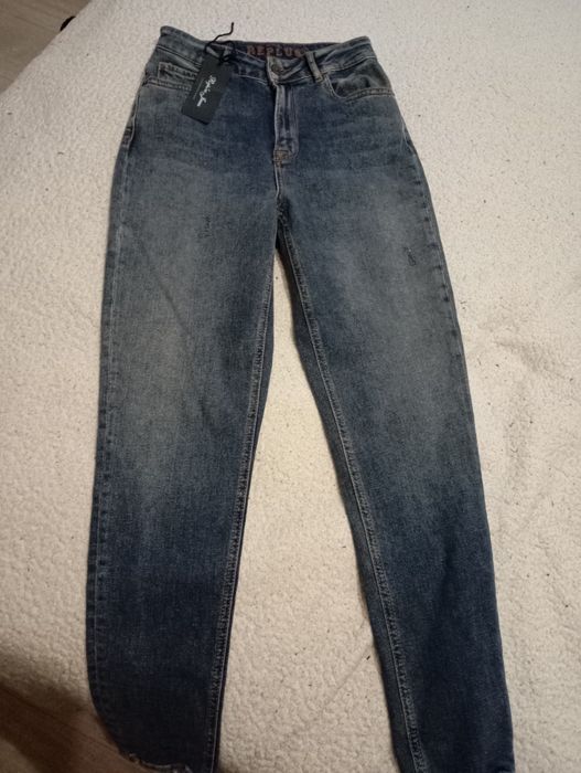 Новые женские джинсы