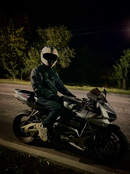 Honda CBR600RR 2005