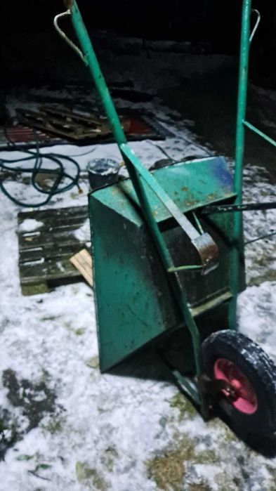 Taczki ogrodowe duże