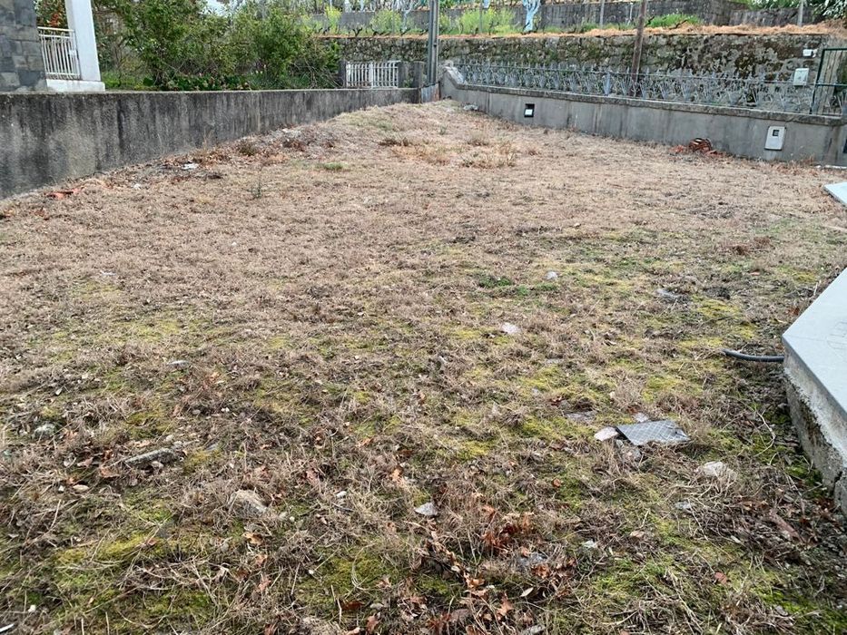 Limpeza de terrenos/ Jardinagem