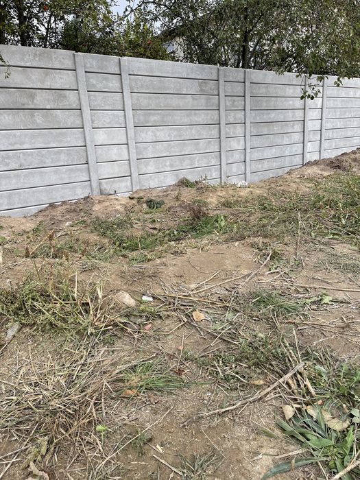 Montaż ogrodzeń panelowych ,betonowych