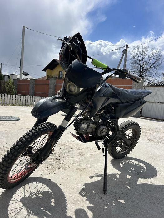 Продам питбайк Кайо ТТР 125