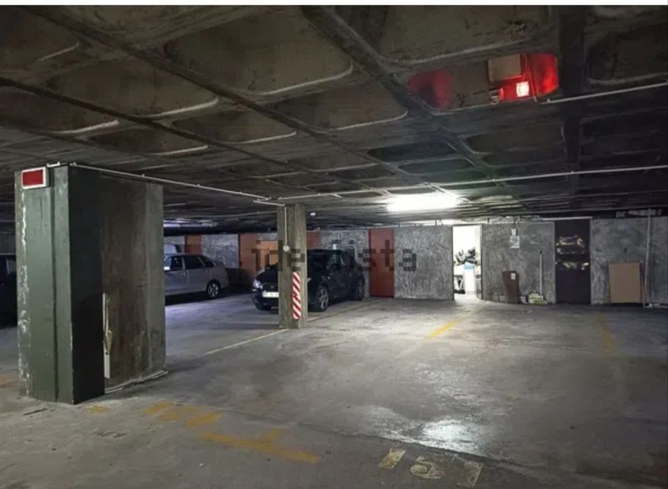 Vendo lugar de garagem
