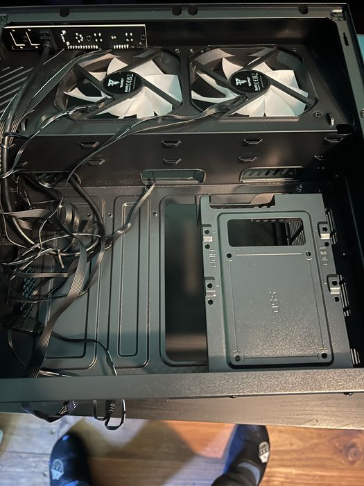 Caixa ATX Mars gaming como NOVA