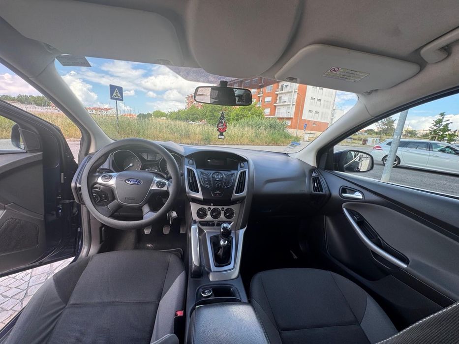 Ford Focus — fotografia 10