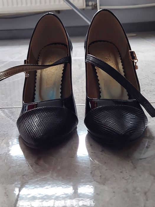 Buty szpilki czarne