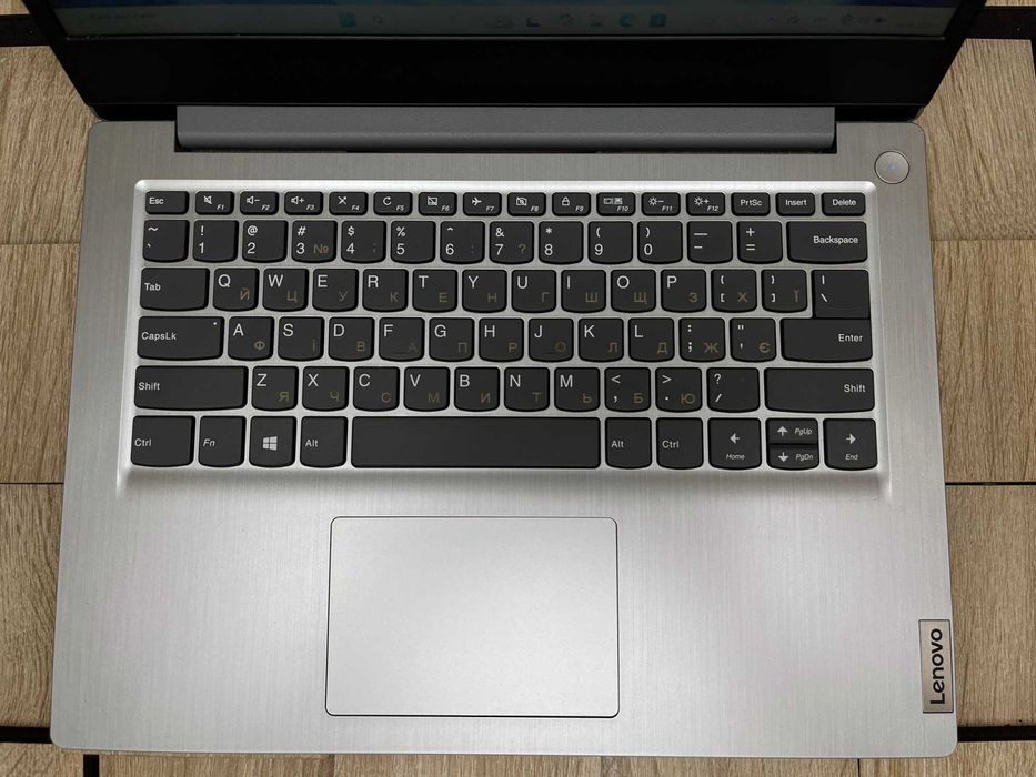 №5259 Ноутбук Lenovo IdeaPad 3 14IIL05 14"/i5-1035G1/8Gb/SSD256