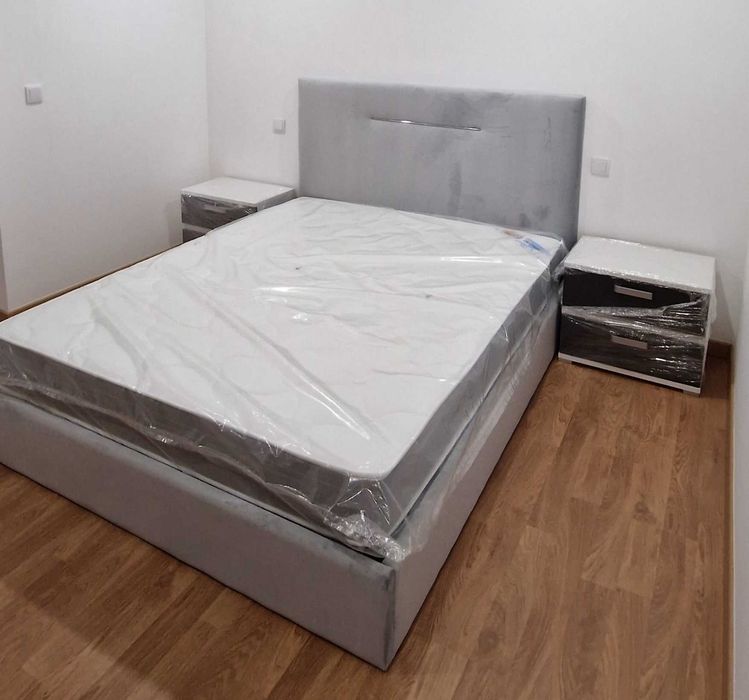 Camas de Casal Estofadas de Luxo 199€ Disp. em Várias Cores! 190x140m!