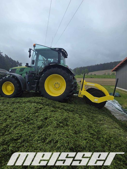 WAŁ PRYZMOWY XL i STANDARD do pryzm silosów Z DOCISKIEM KOMPAKTOR nowy model 2026 dostawa!
