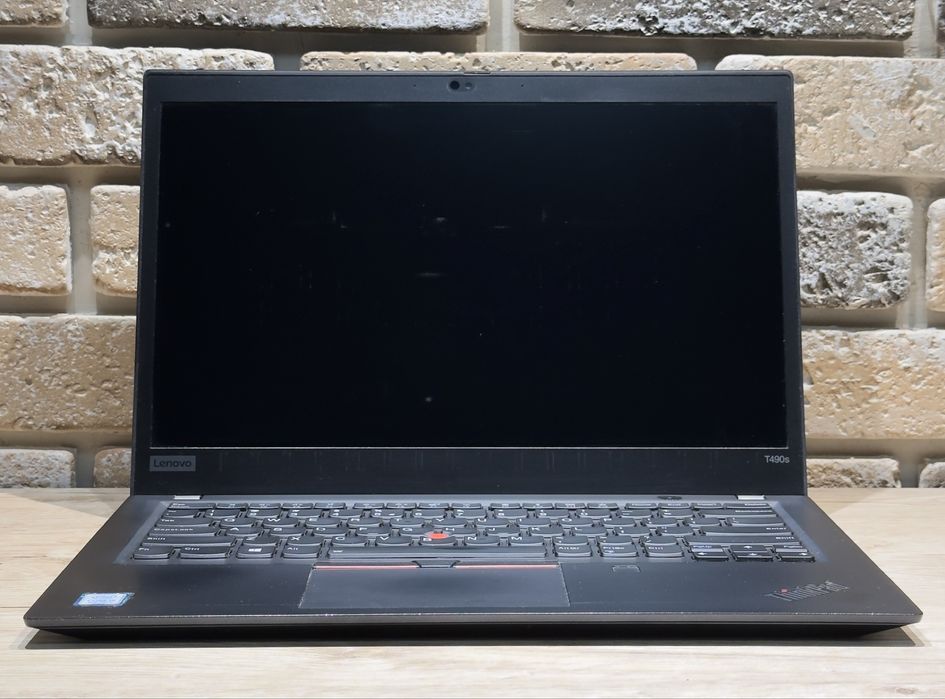 Lenovo thinkpad T490s