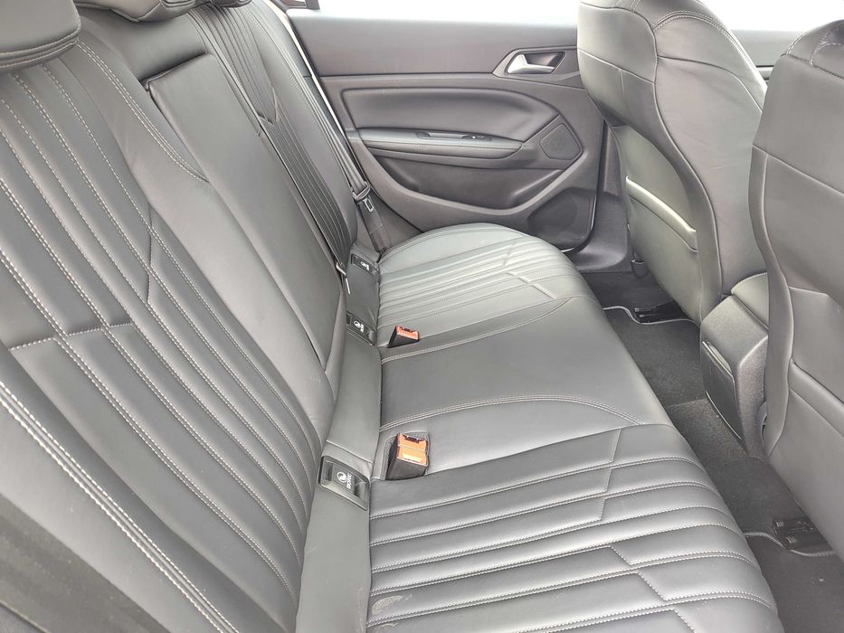 PEUGEOT  308  1.6 Benzyna