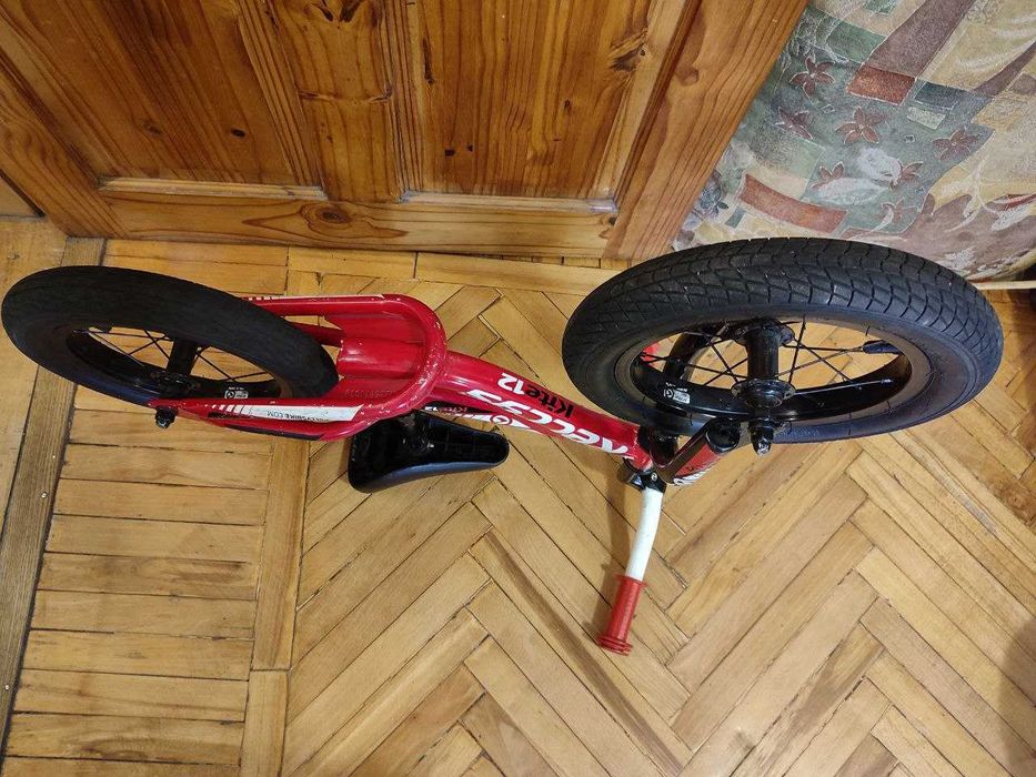 Беговел Kelly's Kitle 12