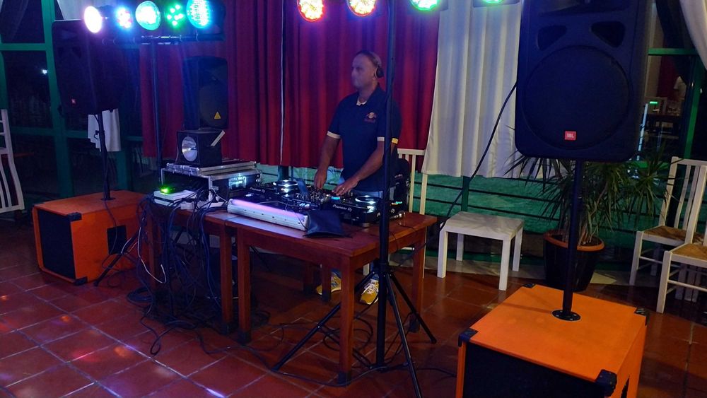 alugo PA até 9000w rms