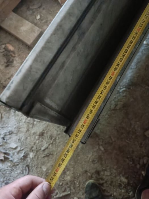 Dwa panele bramy garażowej