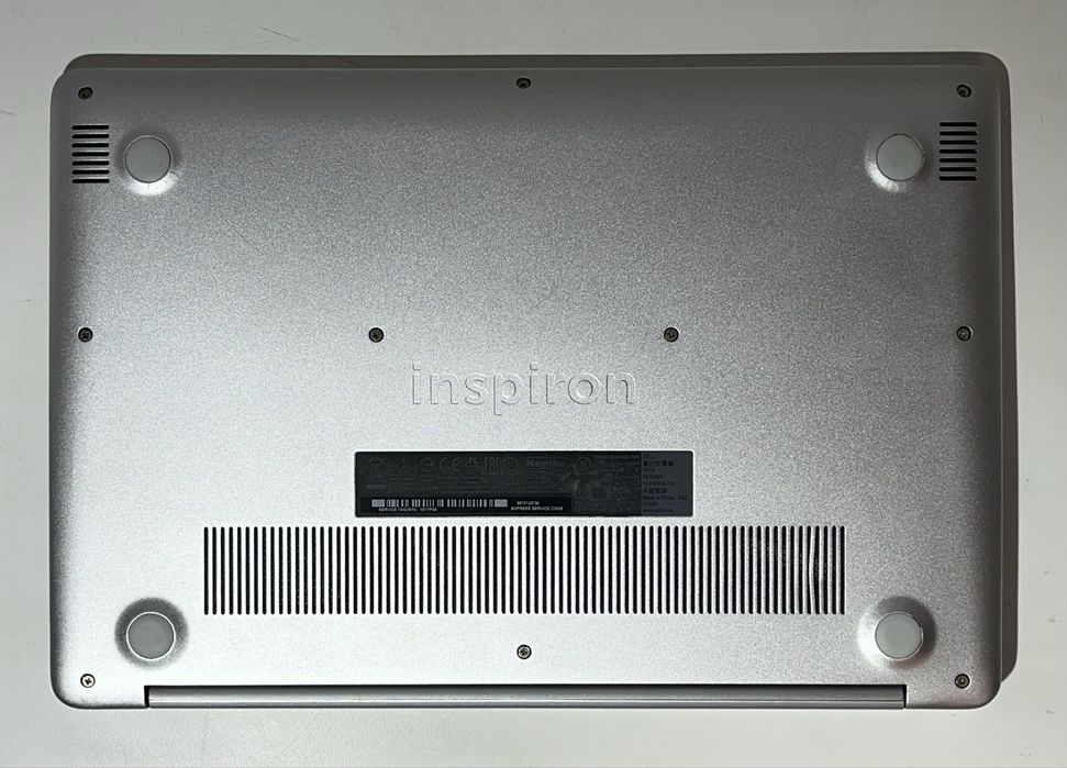 Dell Inspiron 5370 13.3” i5-8250u/8GB/240SSD/FHD IPS/НОВА БАТАРЕЯ