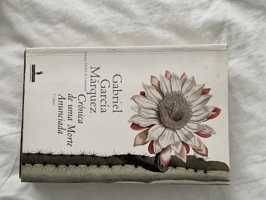 Livros em português (literatura nacional e internacional)