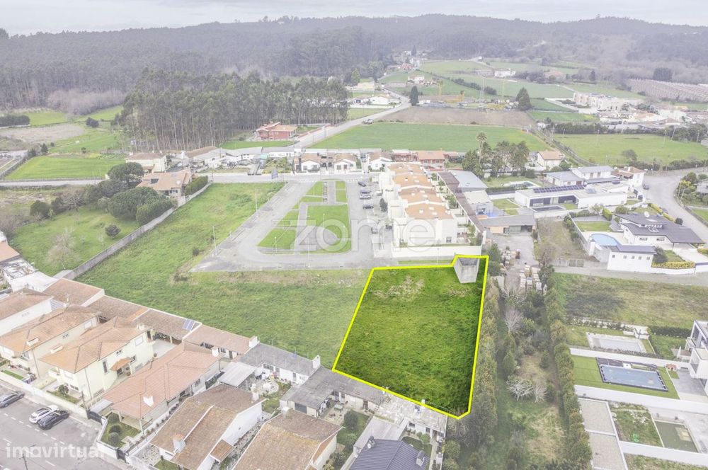 Terreno para moradia unifamiliar S. Pedro de Avioso, Castêlo da Maia