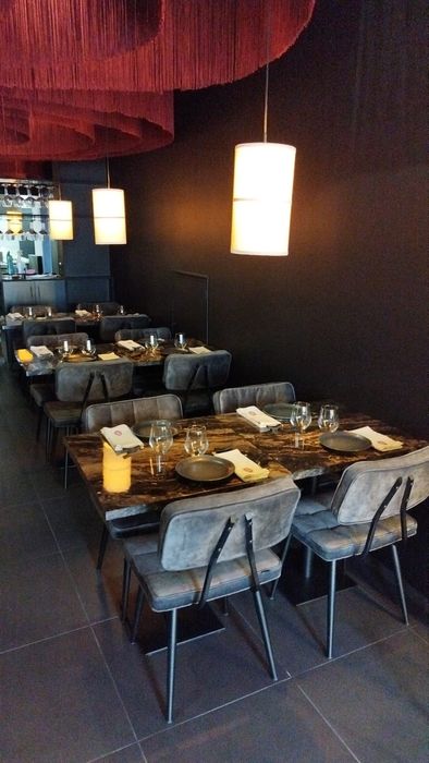 Mesas e cadeiras profissionais