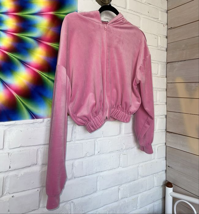 Рожевий велюровий костюм-трійка (худі, штани, топ)