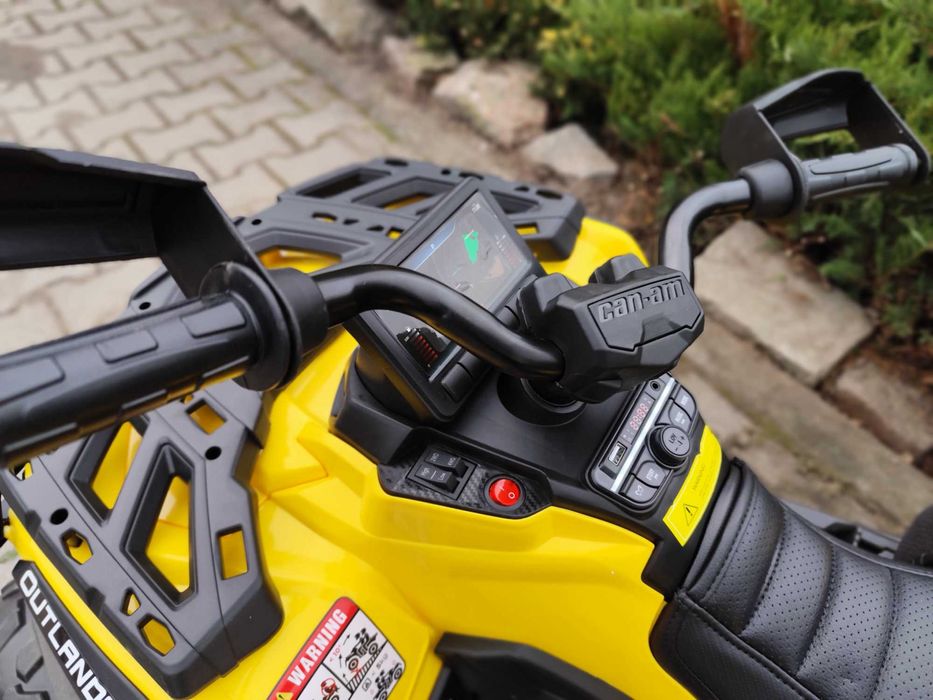 Quad Akumulatorowy dla dzieci Can-Am Outlander 4x200W - NOWOŚĆ