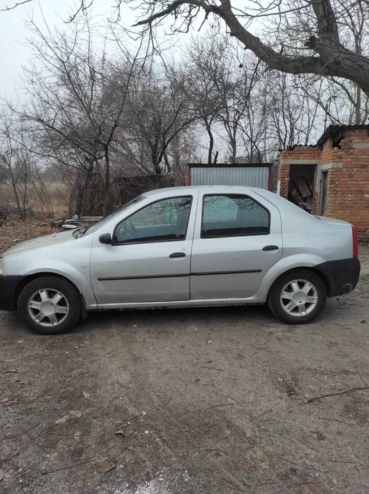 Dacia logan лаурят