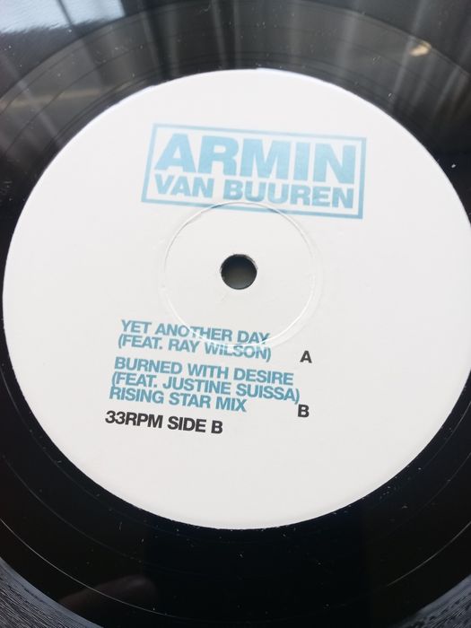 2x winy Armin van Buuren – Yet Another Day / Burned With Desire trance winyl