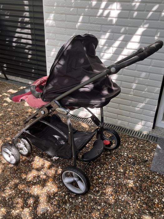 Carrinho de bebé ( rosa ou cinza ) + baby coque