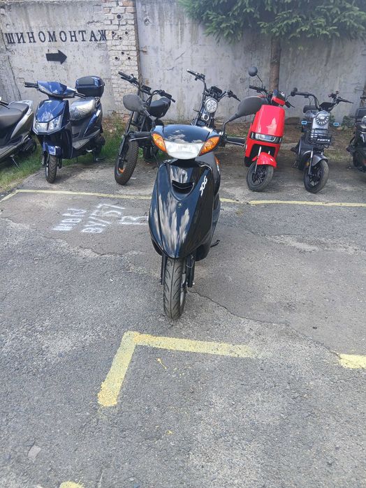 Скутер Yamaha sa 36