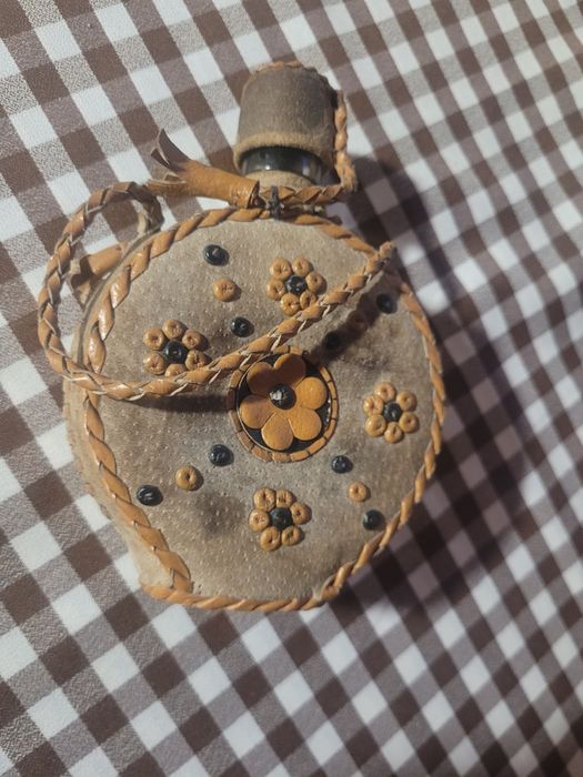 Antyk manierka skórą+ szkło