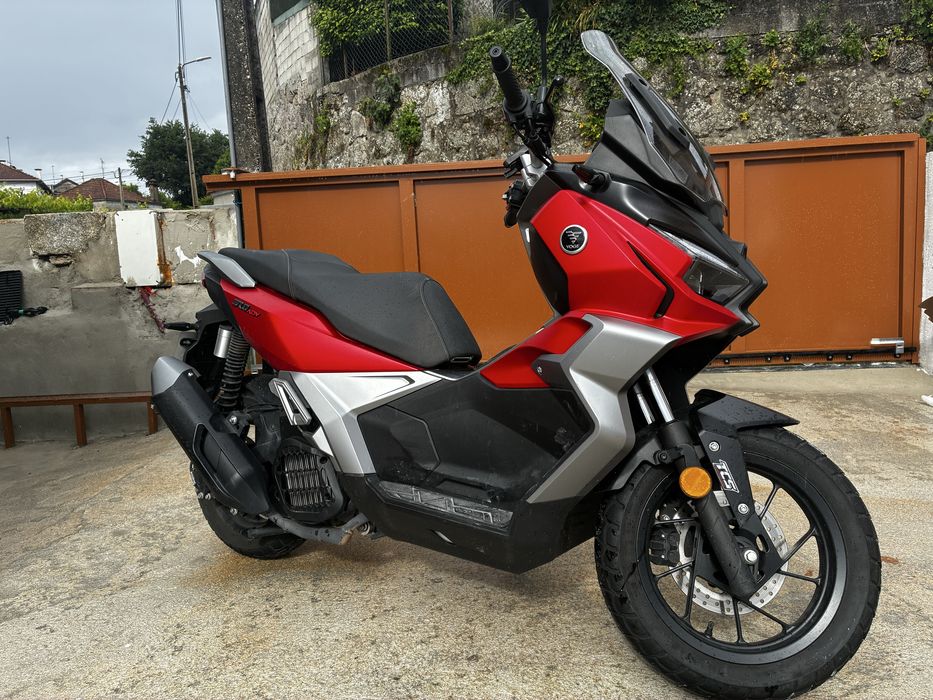 Voge SR1 125 ADV 2025 6km