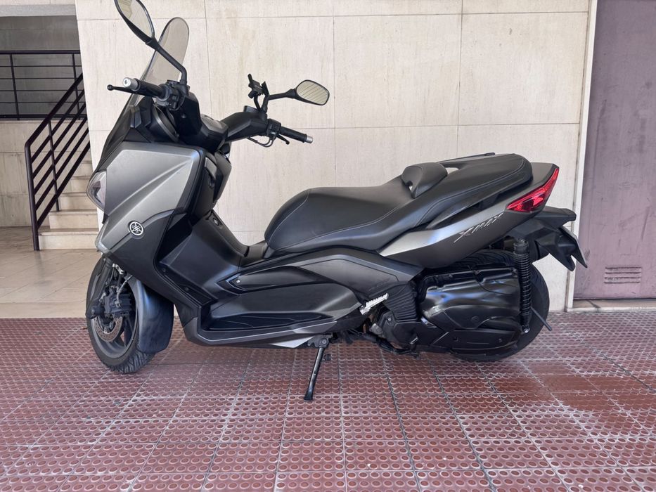Scooter X-Max 400