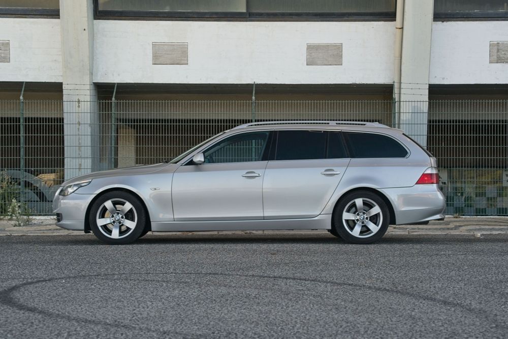 BMW 520d Touring — 2008 — Caixa Automática